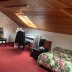 Schlafzimmer DG